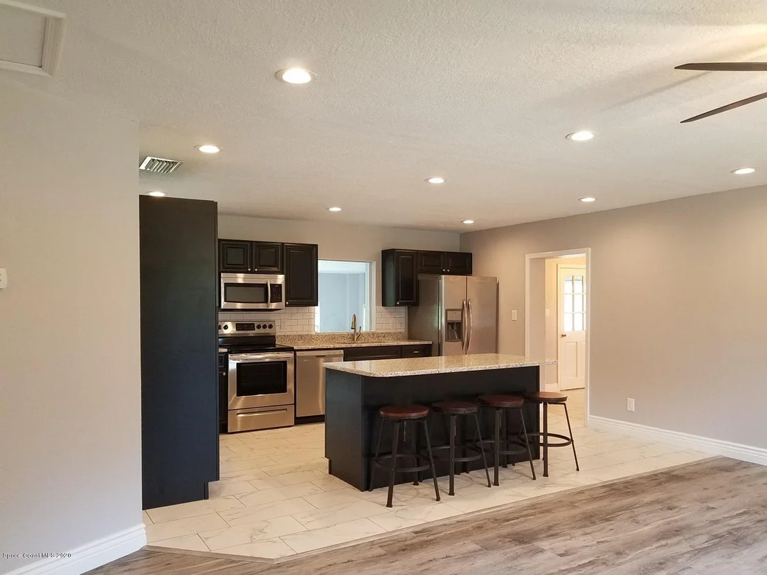 Photo of 5040 Scott Road