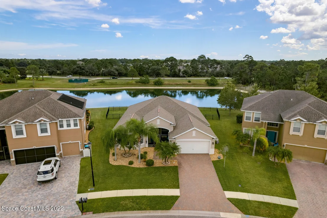 Photo of 336 Abernathy Circle