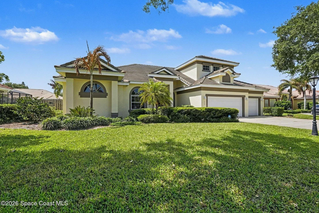 Photo of 333 Flanders Drive