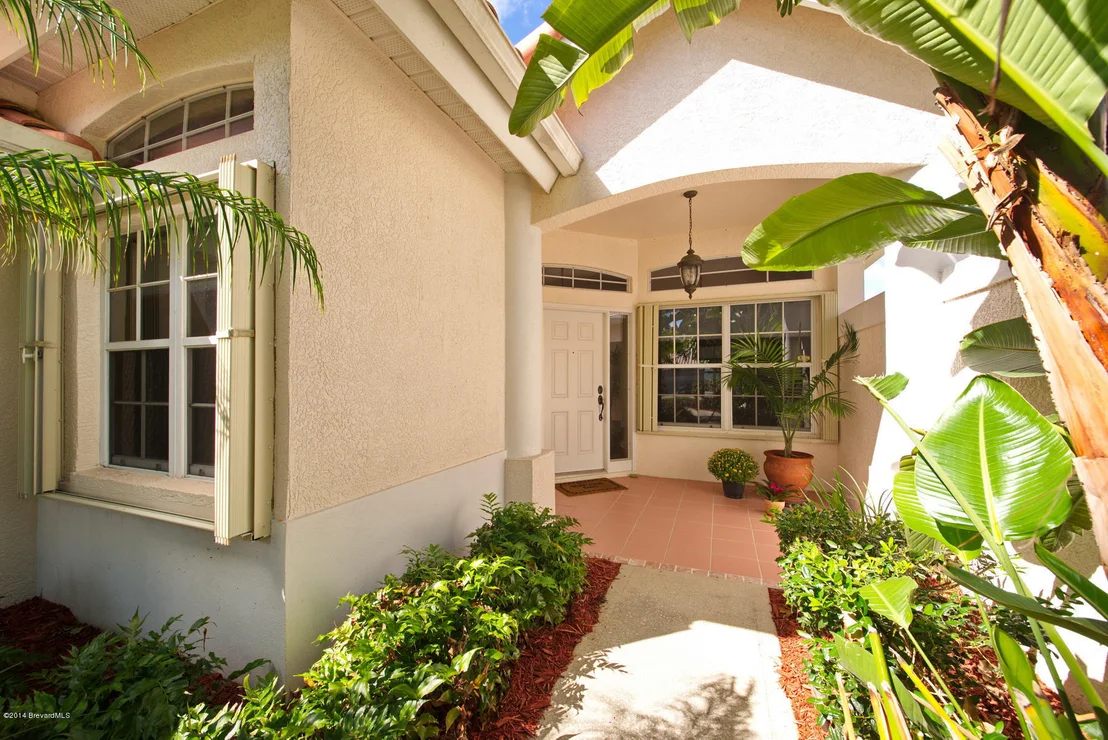 Photo of 489 Carmel Drive