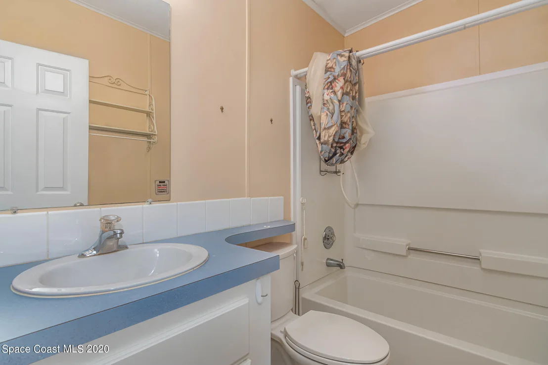 Photo of 775 Outer Drive