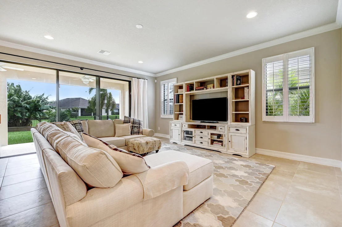 Photo of 8053 Creshire Court