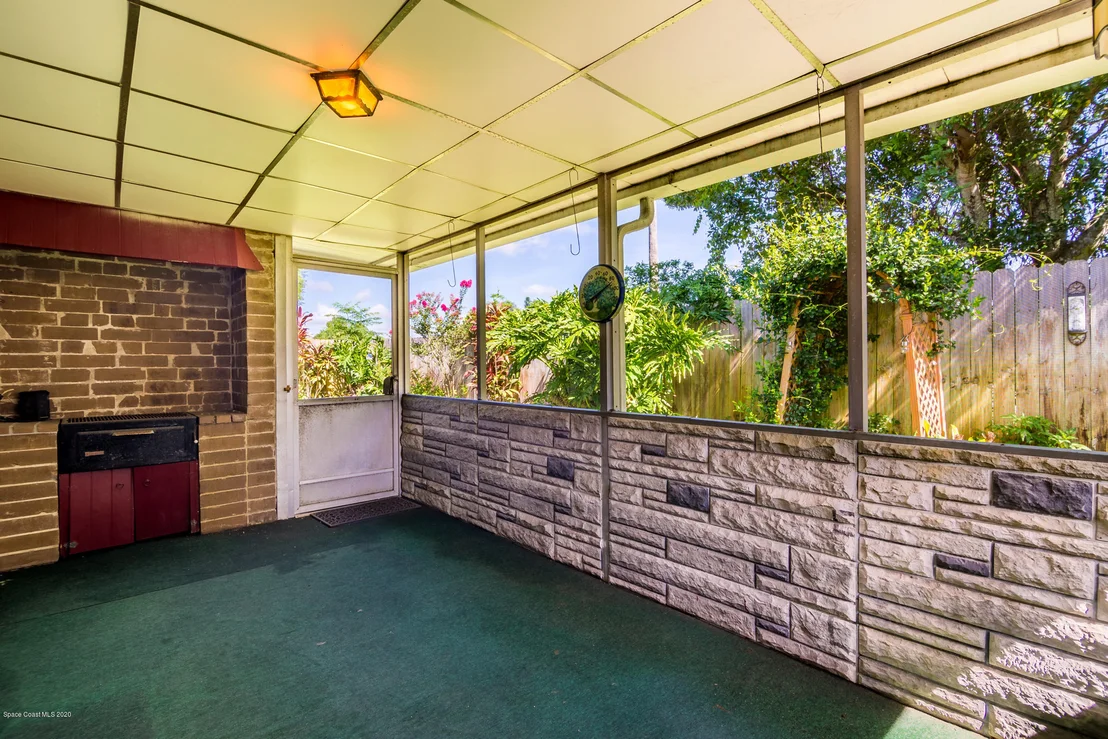 Photo of 3077 Sunset Lane