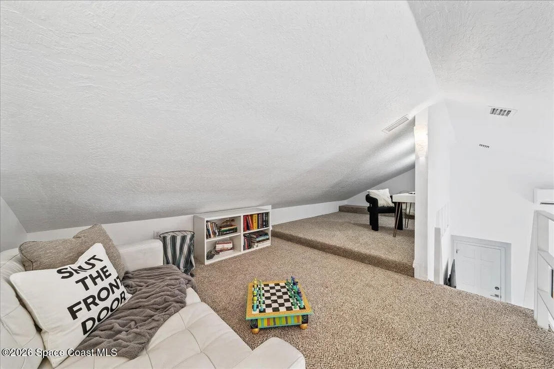 Photo of 408 Riverside Drive