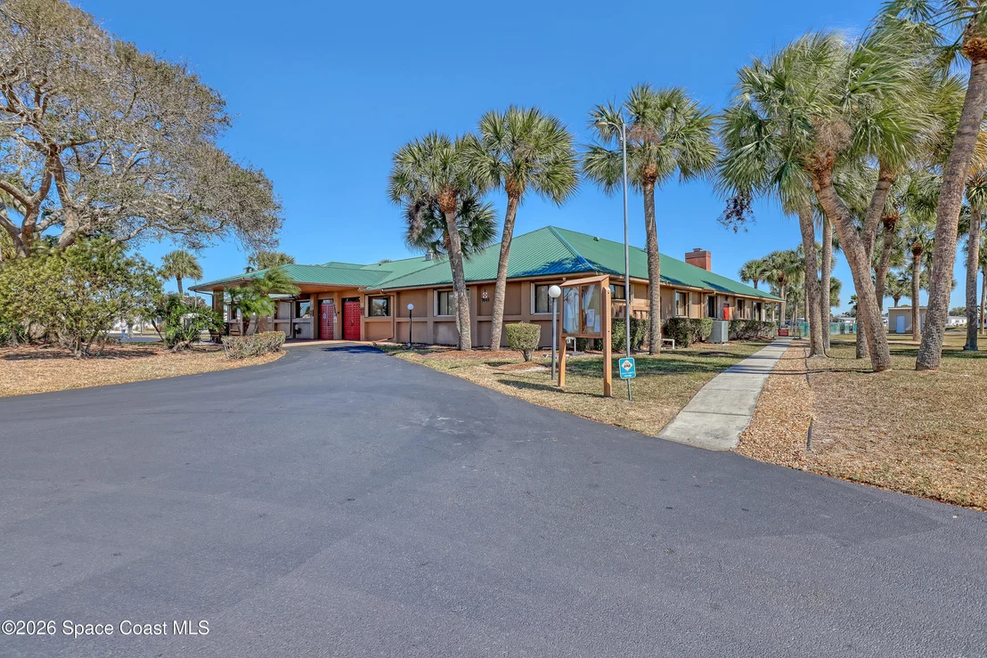 Photo of 7547 Boxelder Road