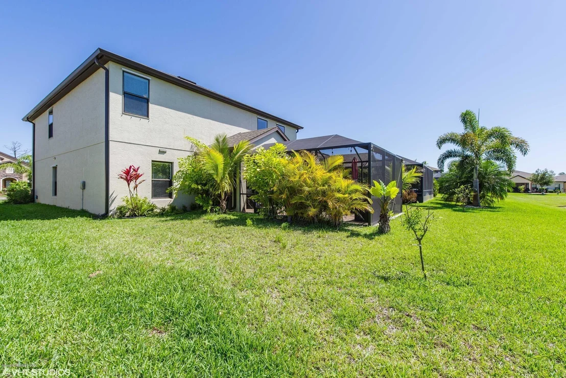 Photo of 520 Trymore Drive SE