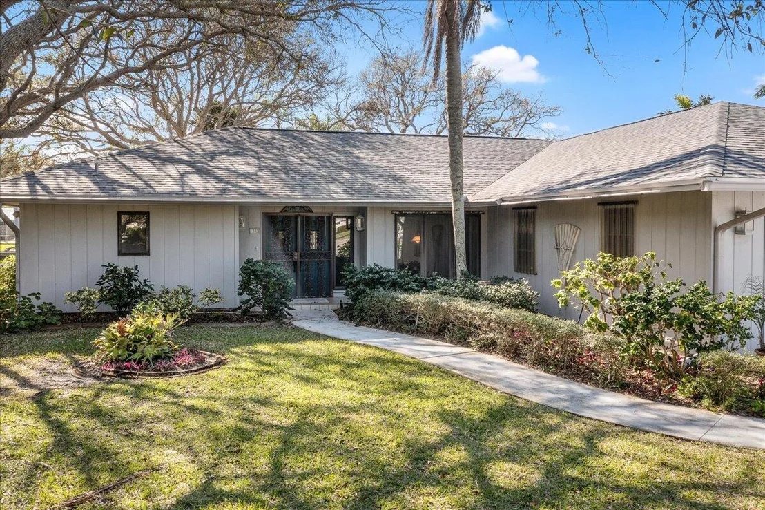 Photo of 1748 Bay Shore Drive