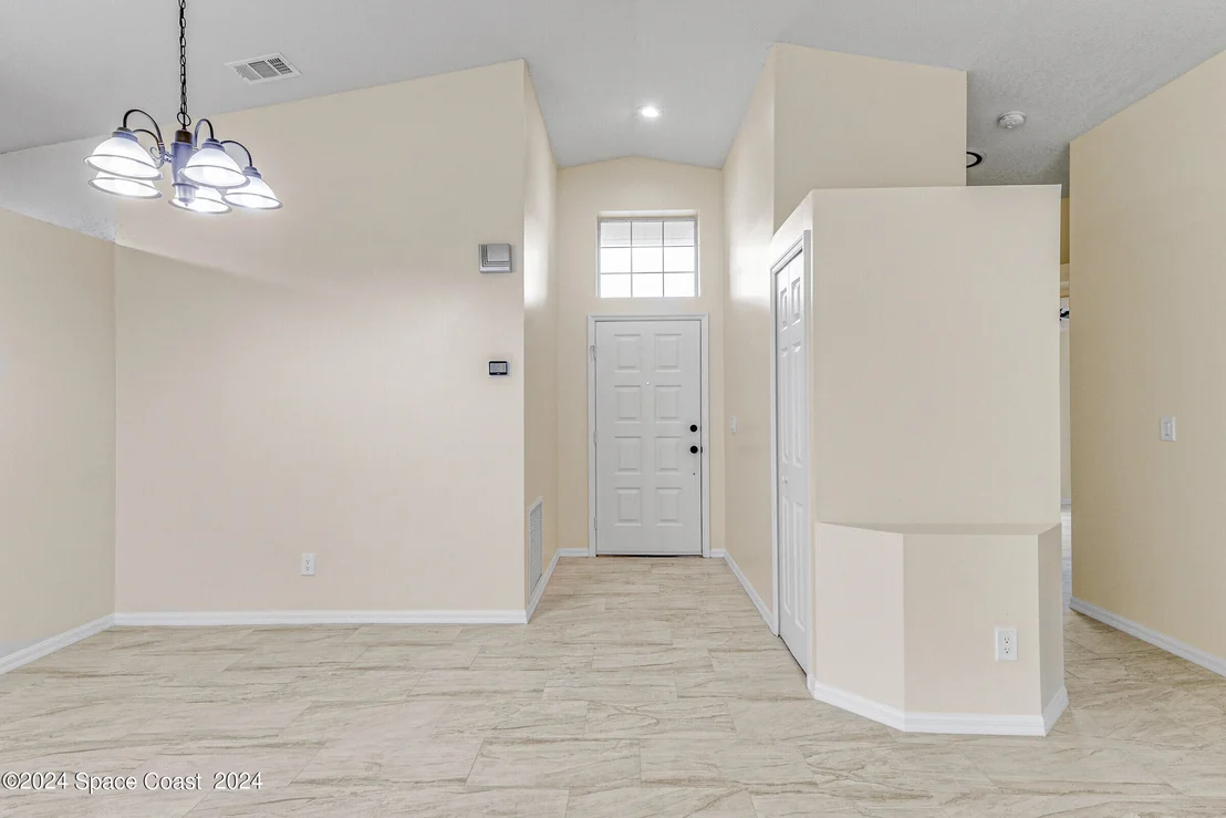 Photo of 7095 Bracken Lane