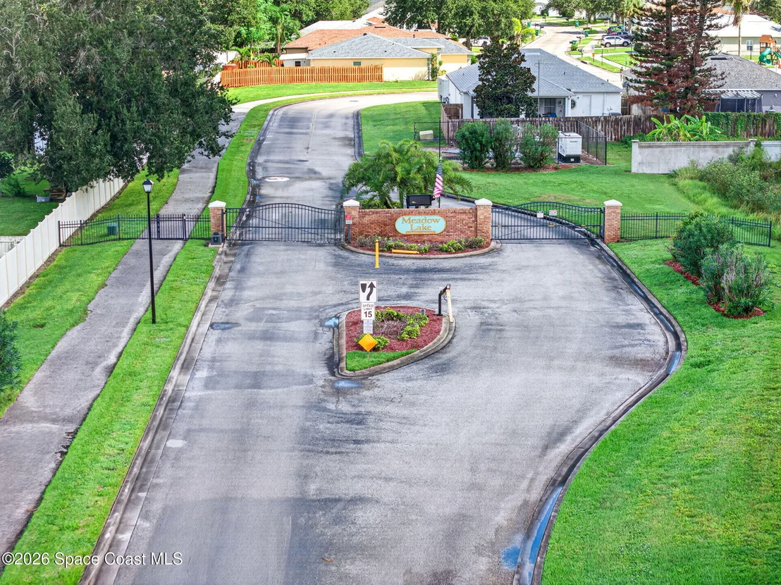Photo of 1716 Vista Lake Circle