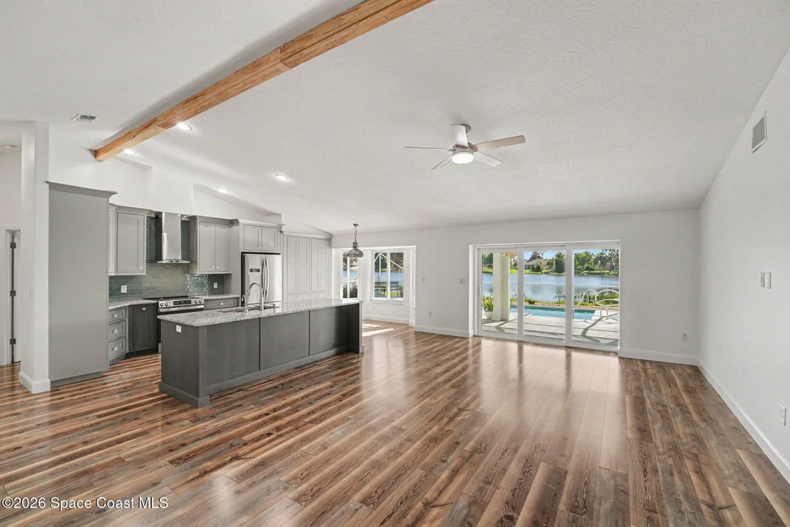 Photo of 1102 Egret Lake Way