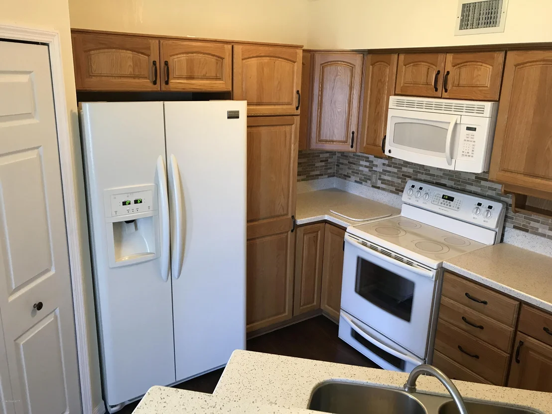 Photo of Unit 204B at 7230 N Highway 1