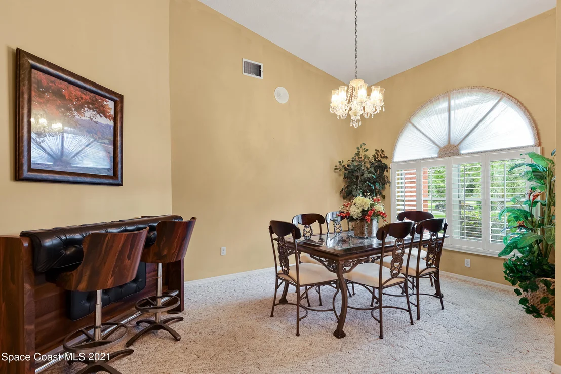 Photo of 1225 Salmonberry Place