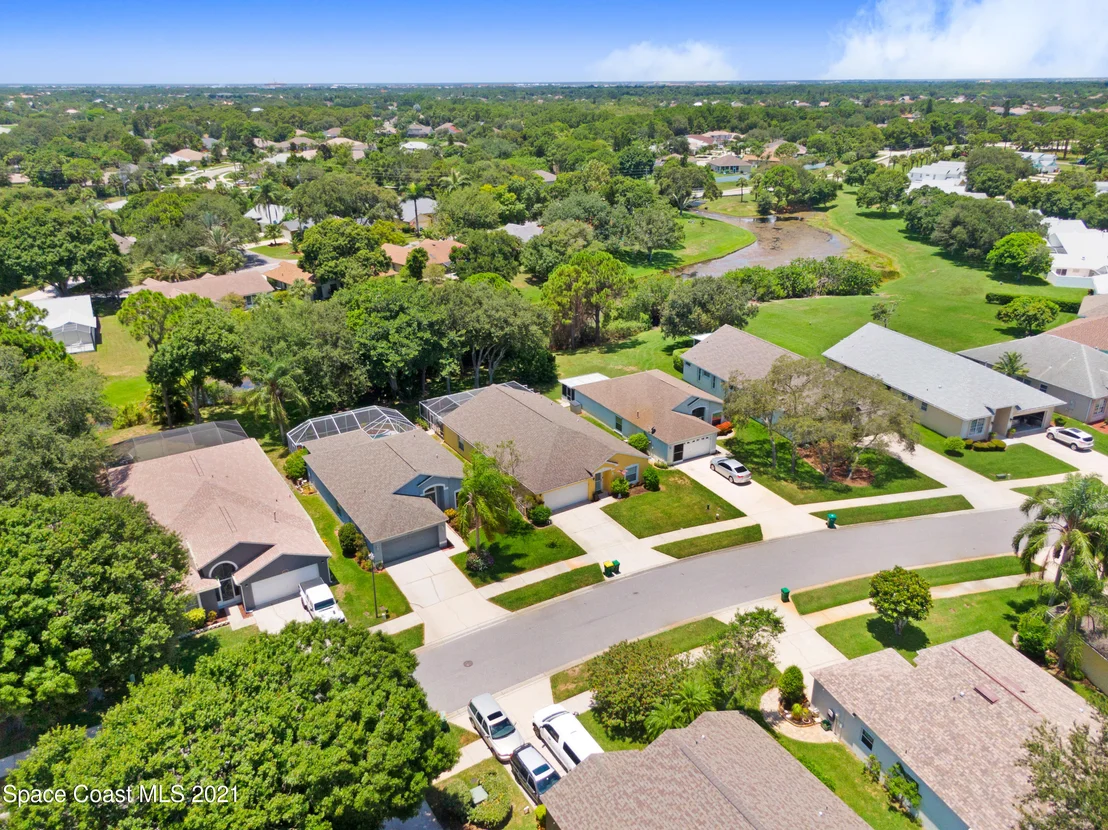 Photo of 865 Villa Drive