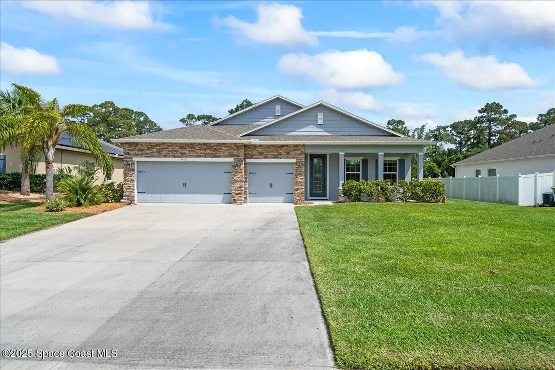 Photo of 3610 Breezy Point Lane