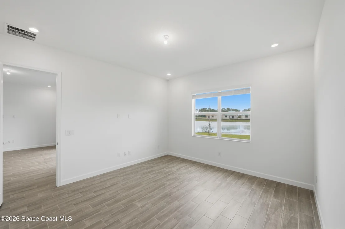 Photo of 1863 Antarus Drive NW