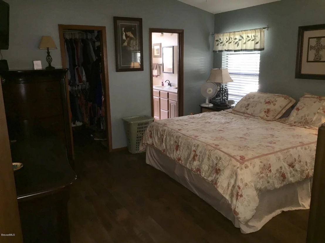 Photo of 1524 Dandelion Drive