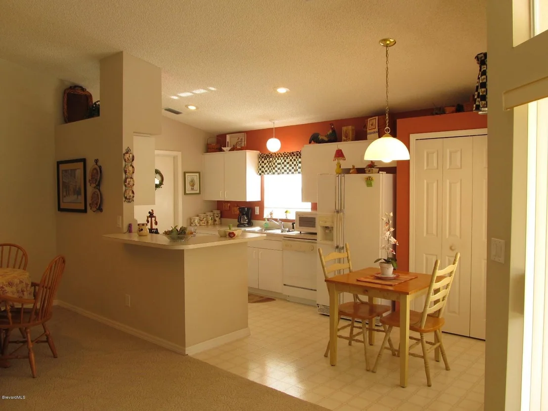 Photo of 2415 St Johns Lane