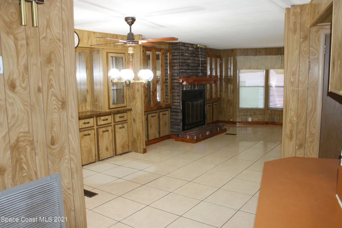 Photo of 2333 Parrish Road