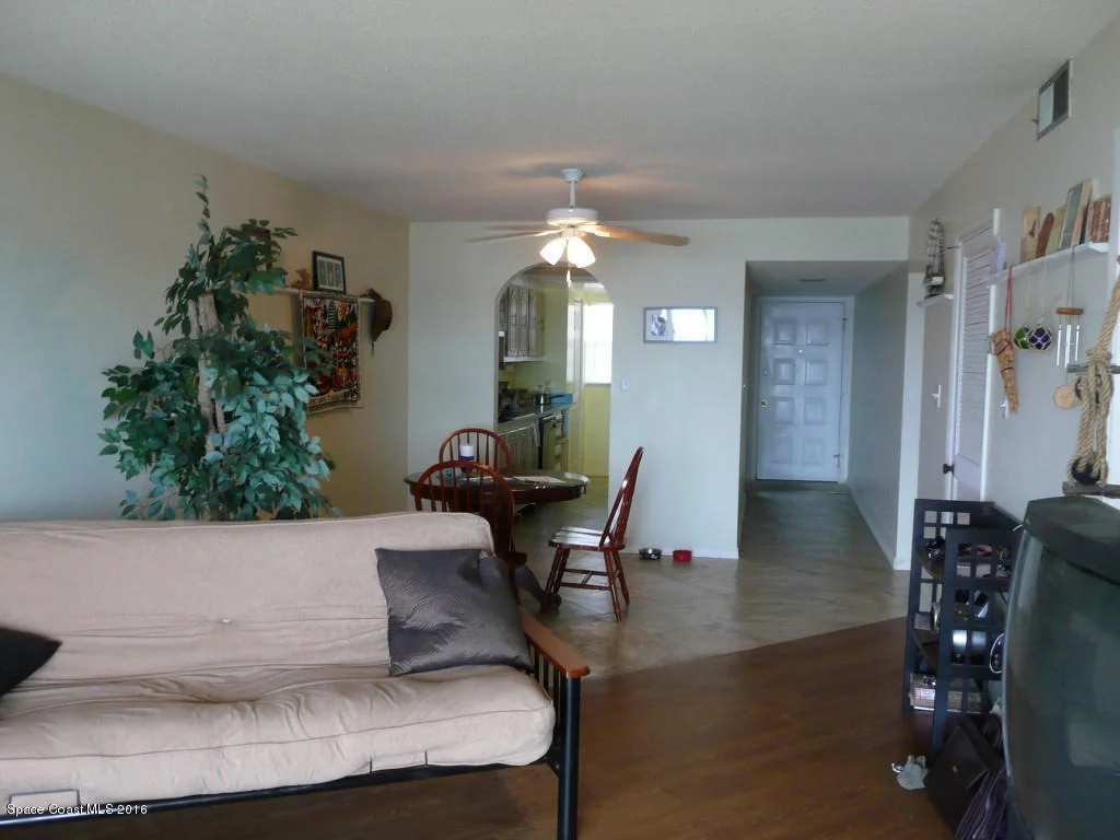 Photo of Unit 405A at 1025 Rockledge Drive