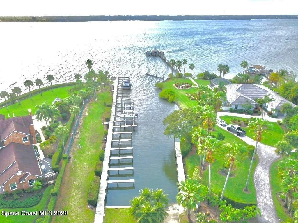 Photo of 295 Utopia Circle