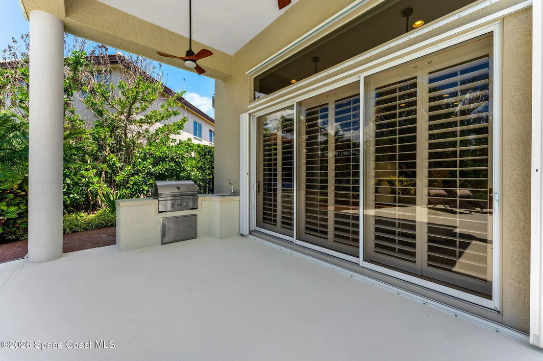 Photo of 242 Flanders Drive