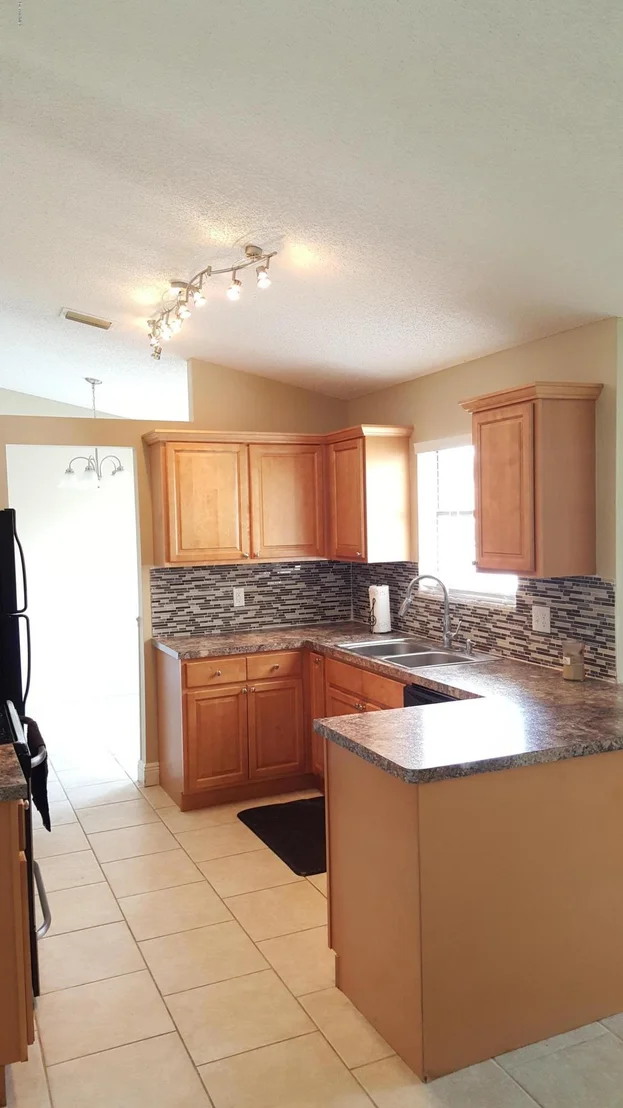 Photo of 734 Boc Circle NW