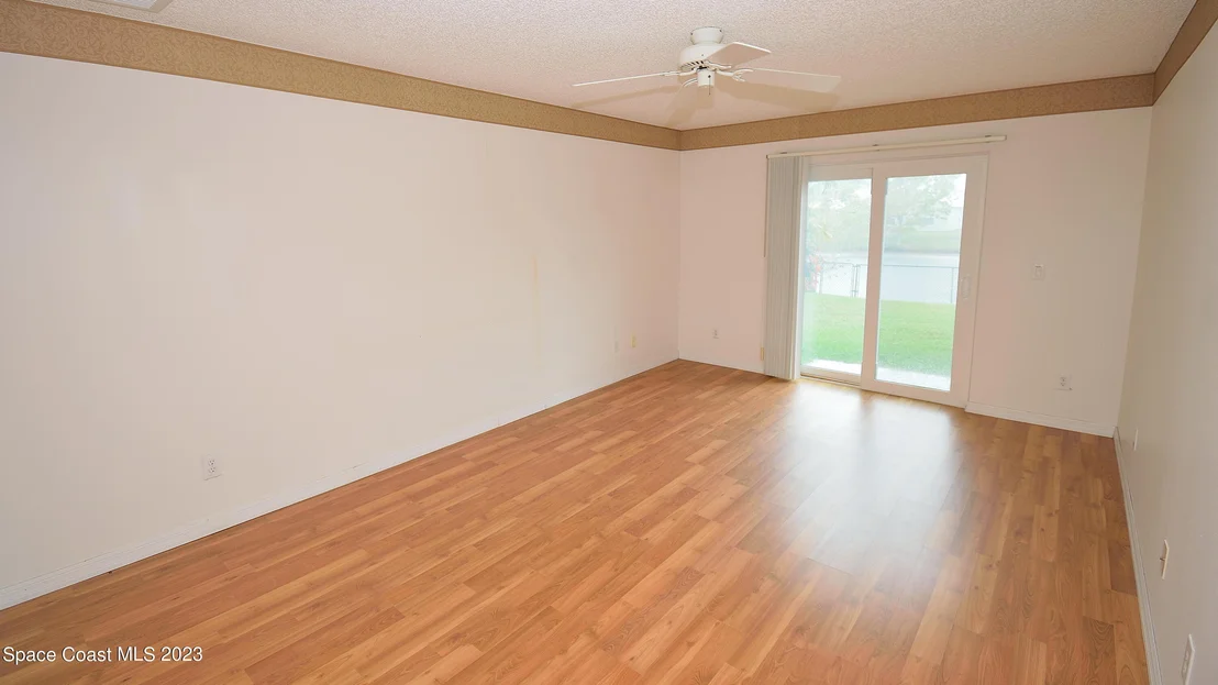 Photo of 1058 Jacaranda Circle
