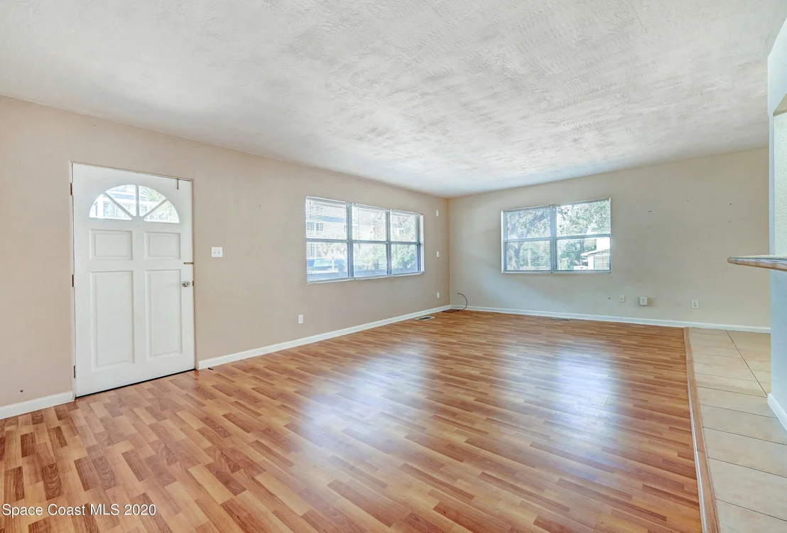 Photo of 1012 Seminole Drive