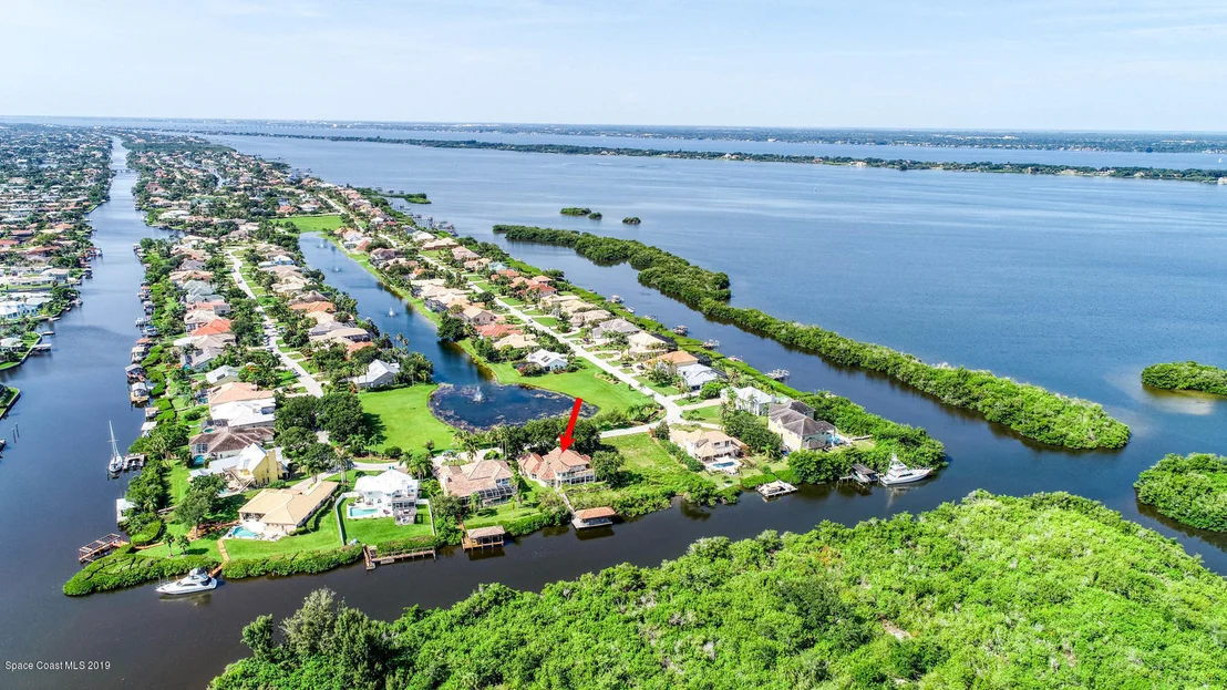 Photo of 274 Lanternback Island Drive
