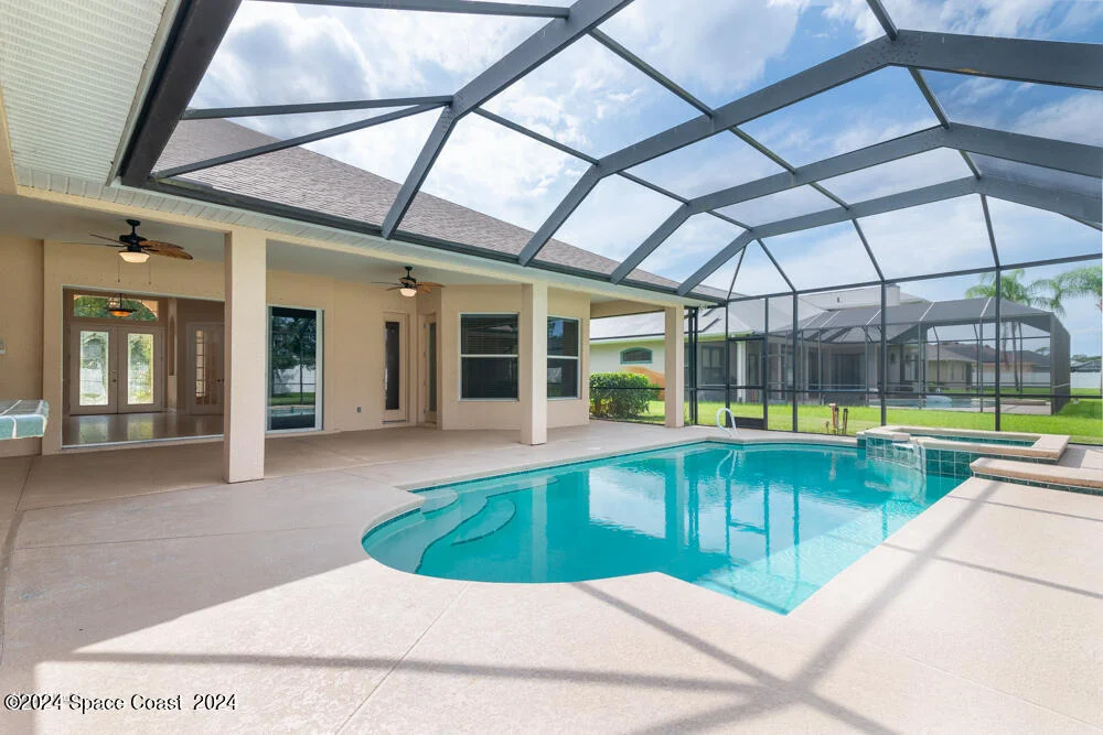 Photo of 2131 Windbrook Drive SE