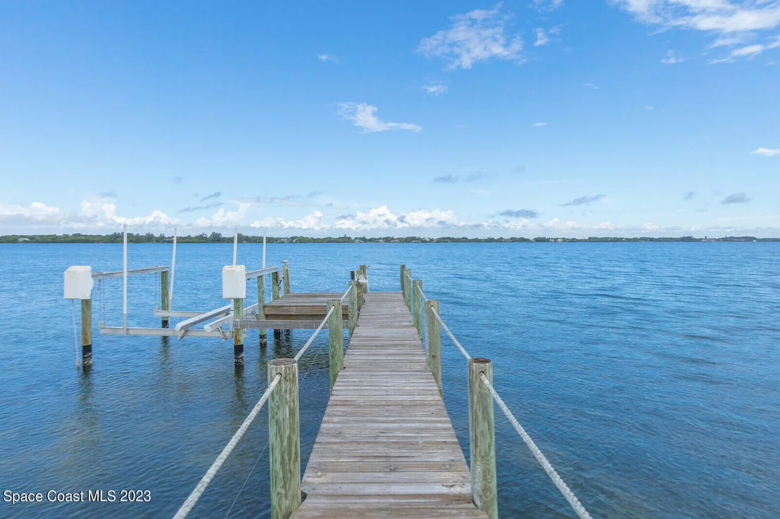 Photo of 866 Loggerhead Island Drive