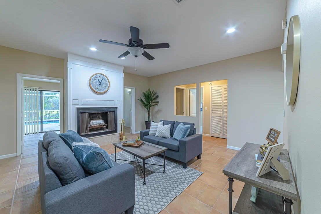Photo of 1035 Park Ridge Place