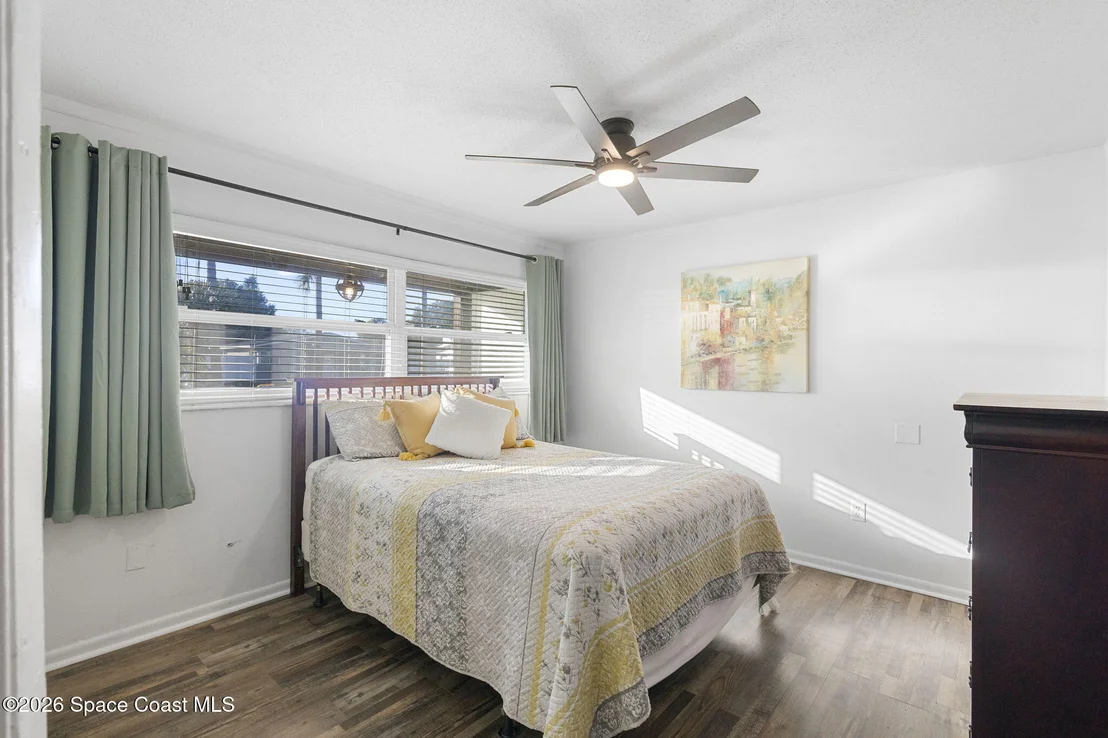 Photo of 727 Clarke Avenue