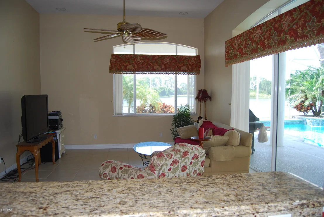 Photo of 6070 Herons Landing Drive