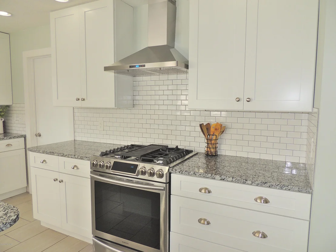 Photo of 991 Nagle Drive
