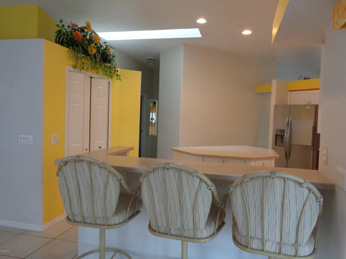 Photo of 892 Shoshone Lane
