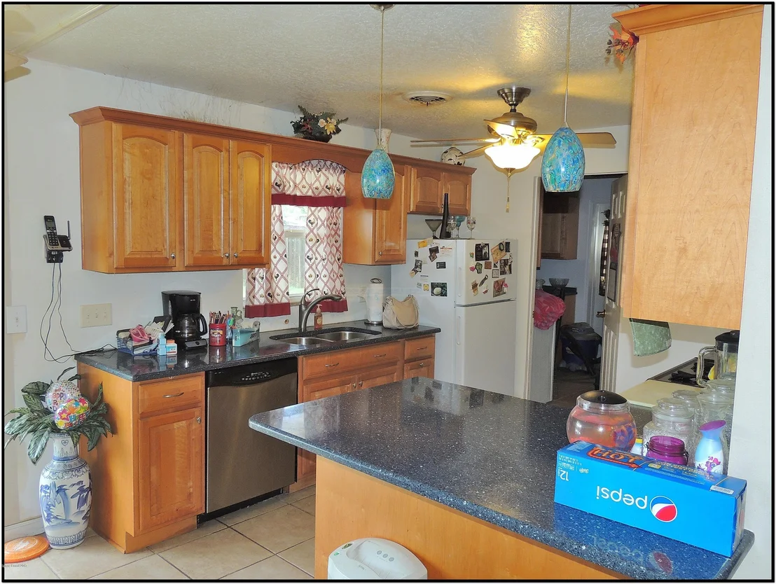 Photo of 2937 Matthew Drive