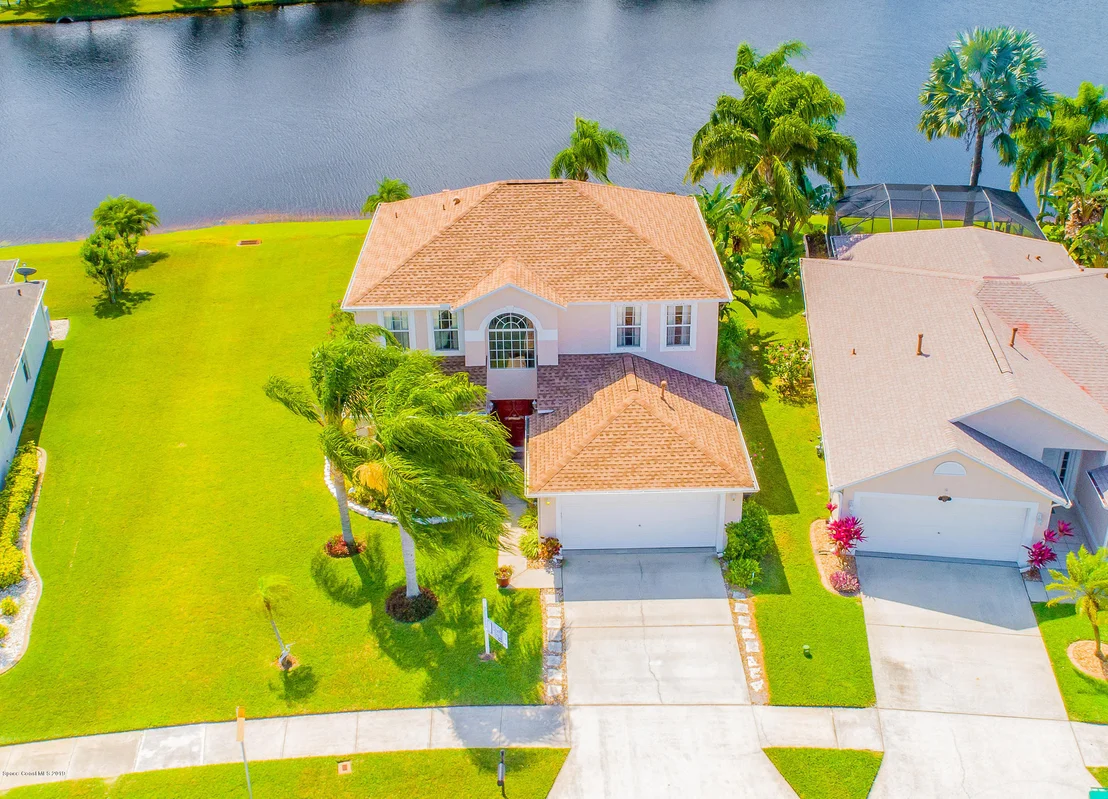Photo of 4597 Four Lakes Drive