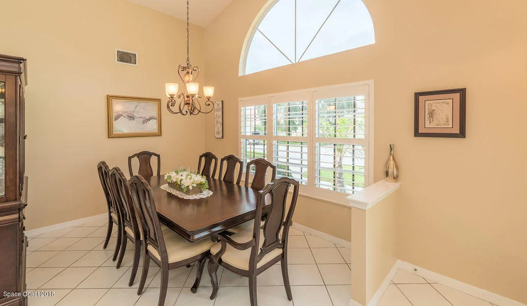 Photo of 1052 Fieldstone Drive