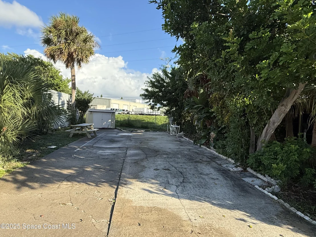 Photo of 440 Galaxy Lane