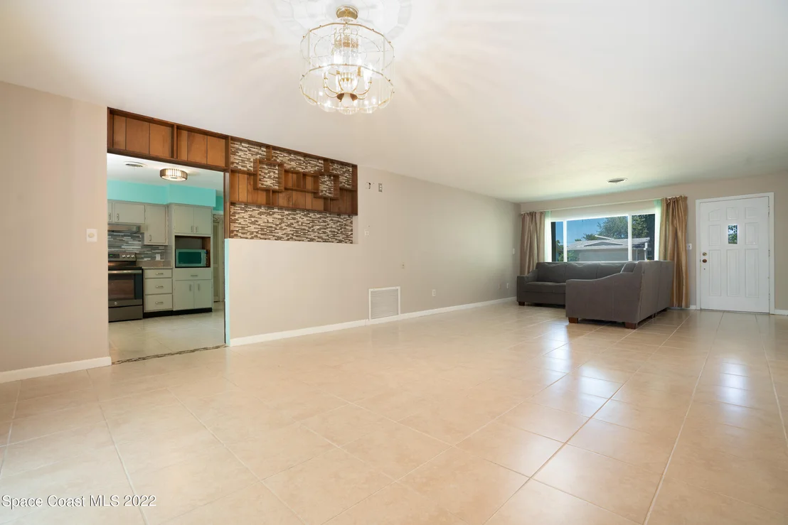 Photo of 111 Highview Drive