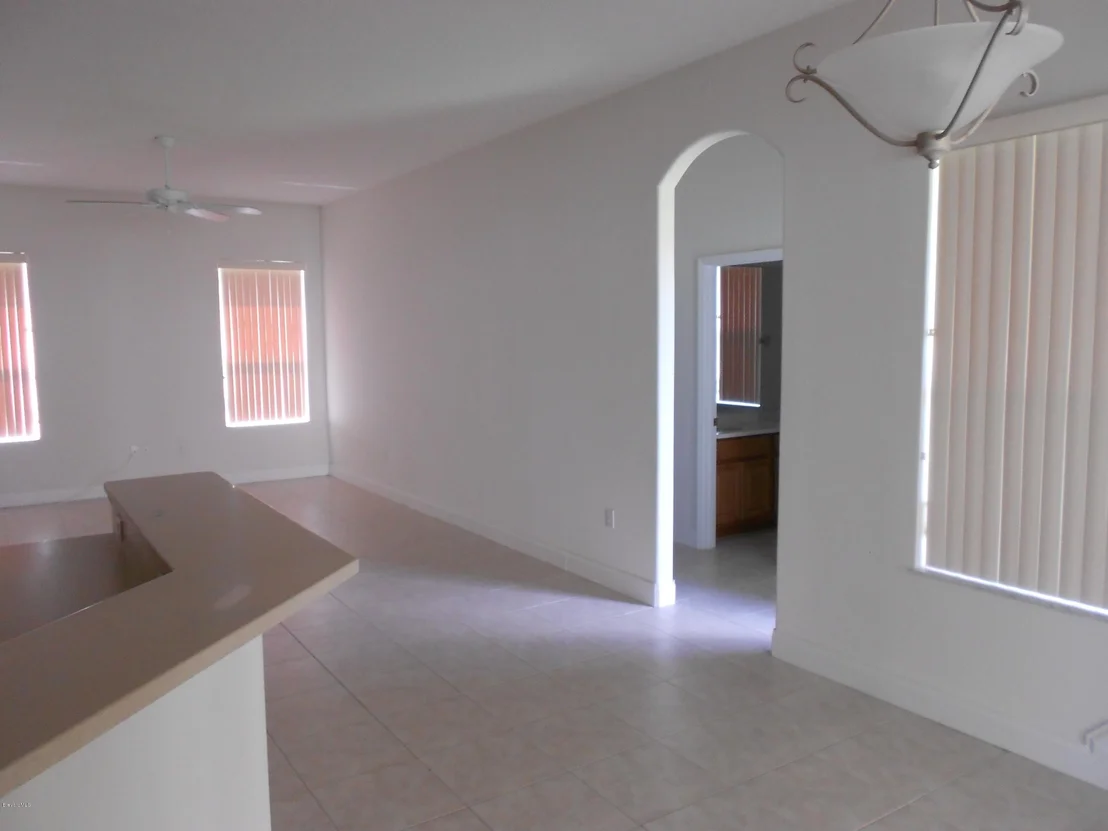 Photo of 162 SE Brandy Creek