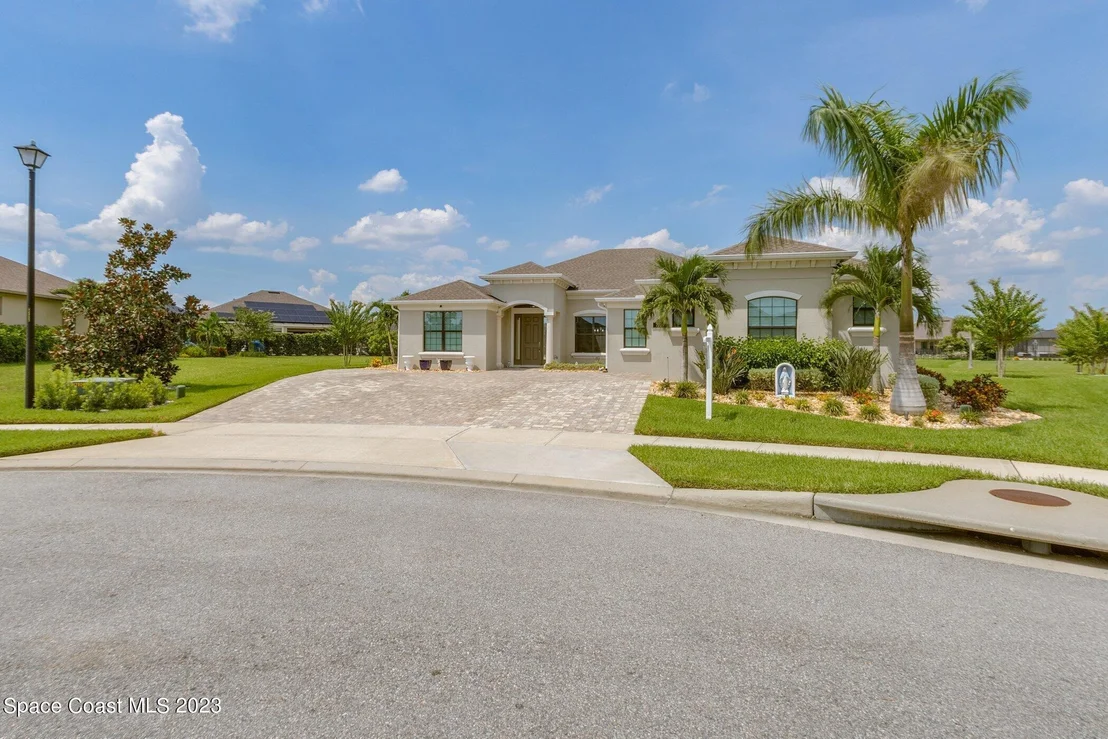 Photo of 7729 Kerrington Drive Drive