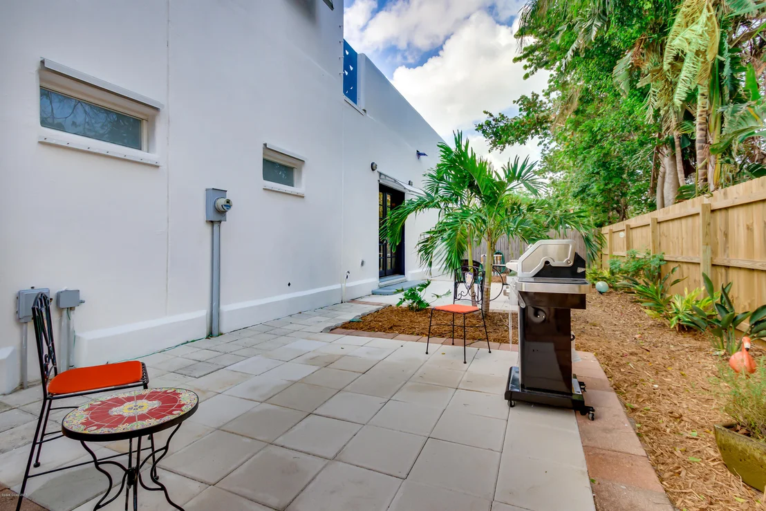 Photo of 421 6th Avenue