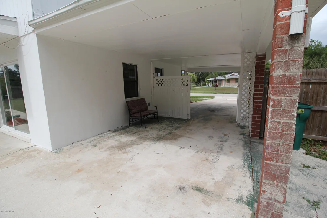 Photo of 966 Chace Lane NE