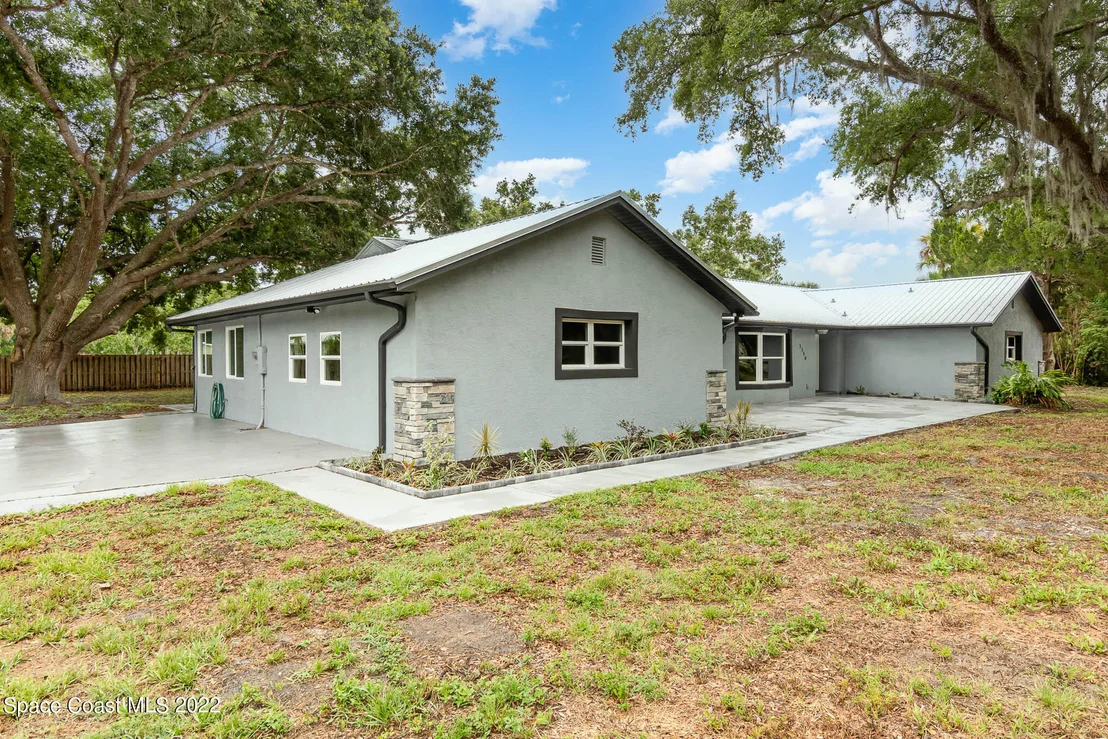 Photo of 2380 Friday Road