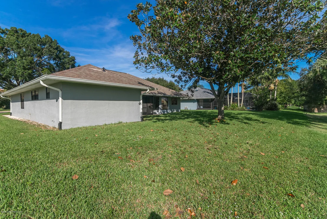 Photo of 550 Deerfield Drive