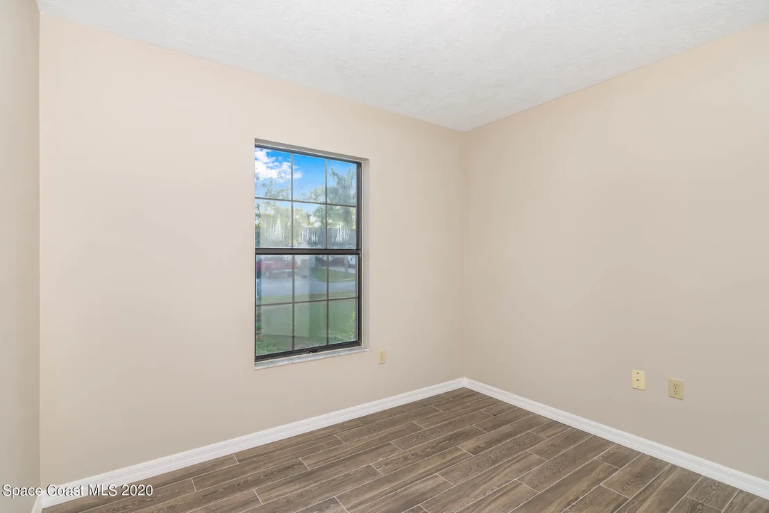 Photo of 4448 Alfred Street