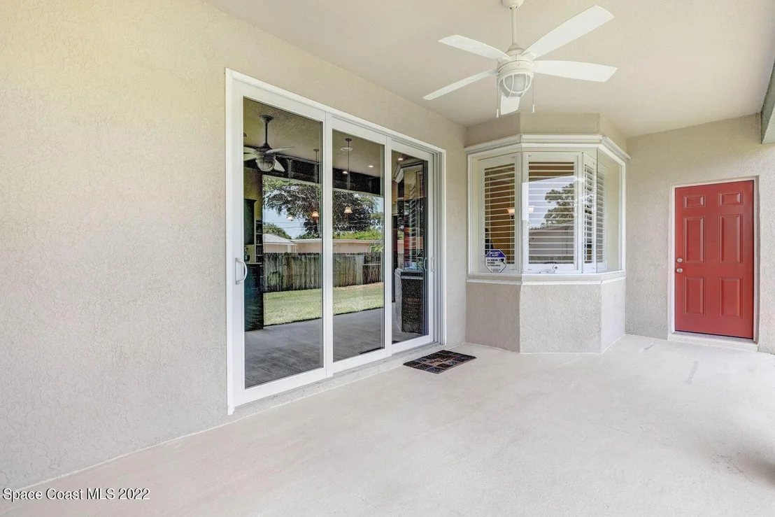 Photo of 335 Pine Boulevard