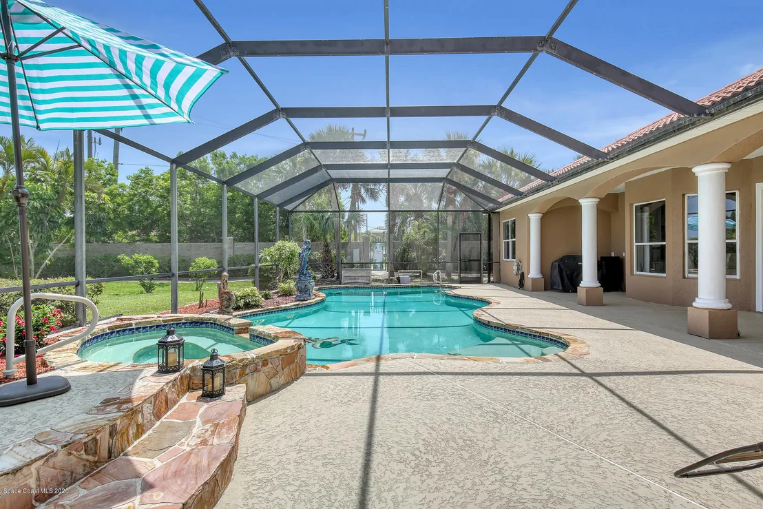Photo of 73 River Falls Drive